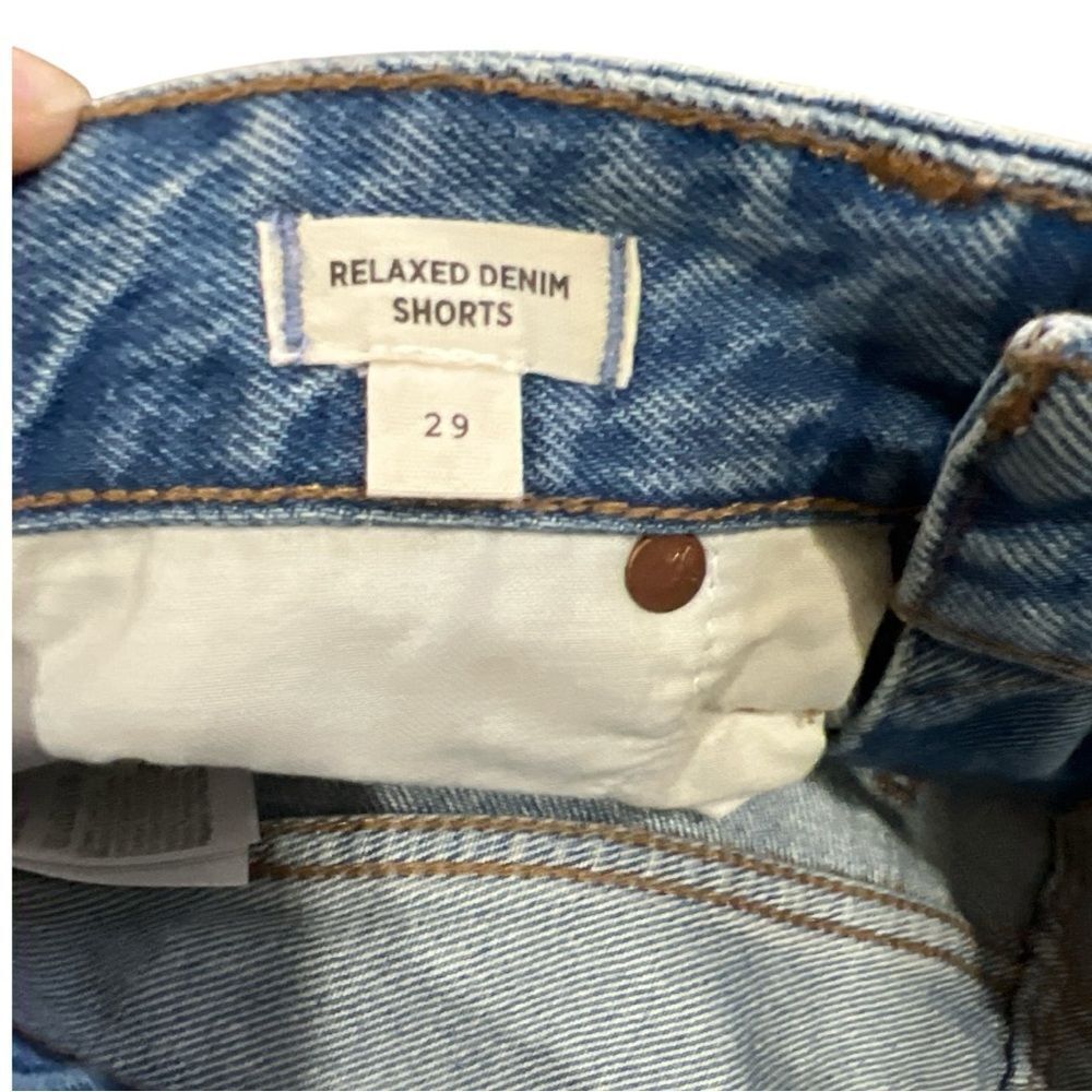 Madewell Relaxed Denim Short in Renfield Mid Wash Size 29 - Picture 4 of 8